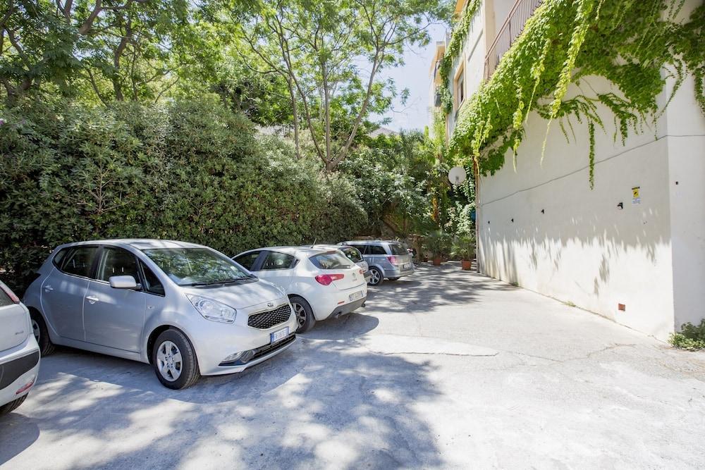 Hotel Mediterraneo